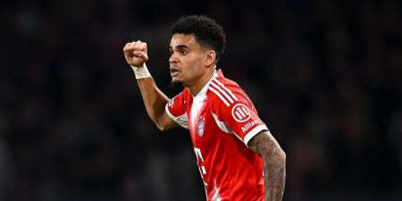 Luis Díaz fue elegido entre los 11 mejores de la temporada en Alemania