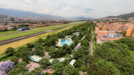 Medellín le apuesta al aire limpio con nuevos parques y tecnología para transformar residuos WhatsApp Image 2026 05 29 at 10.37.19 AM