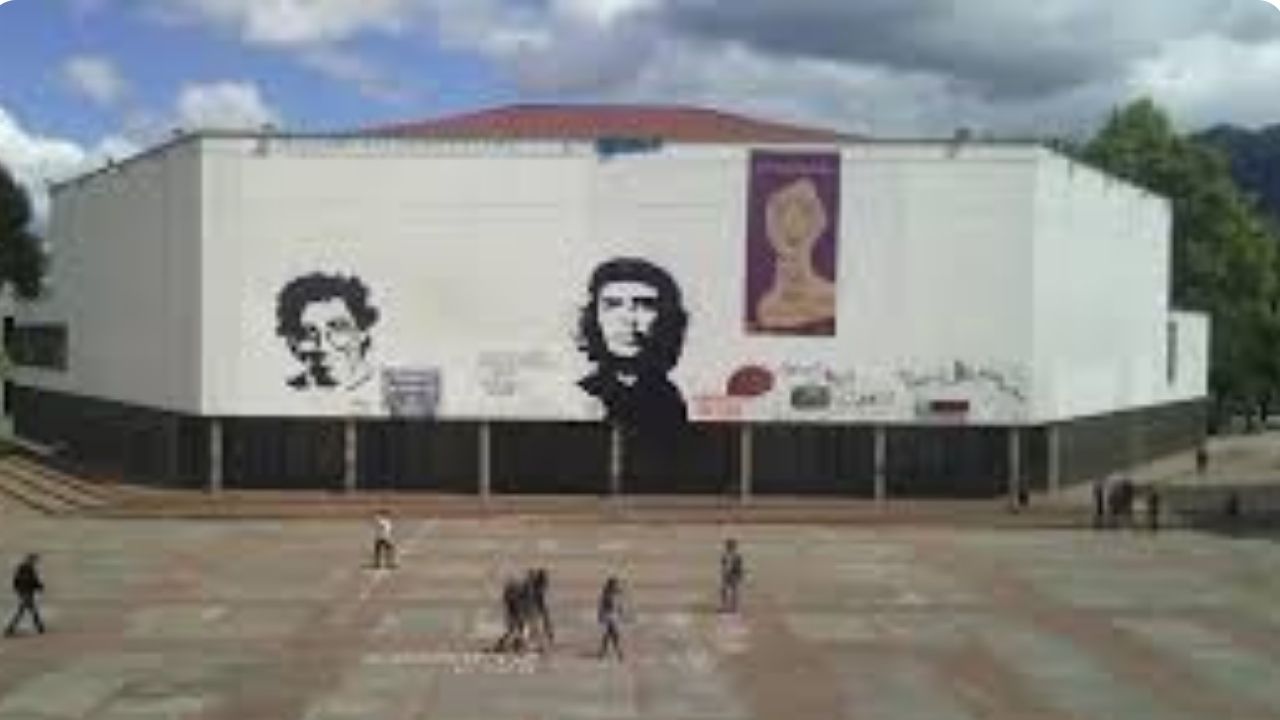 Reportan presencia de encapuchados en la Universidad Nacional
