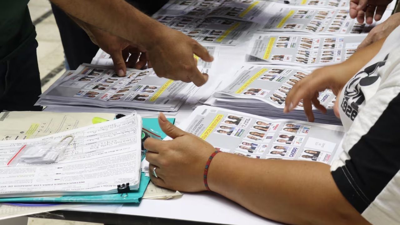 Recta final del escrutinio: Solo faltan 7 mesas por procesar en la primera vuelta de las elecciones presidenciales en todo el país