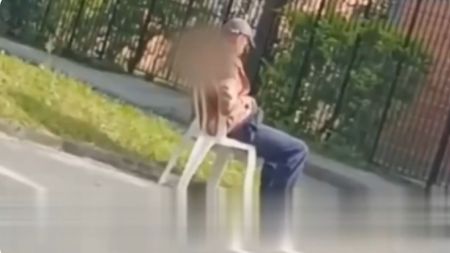Denuncian a un adulto mayor en La Ceja por presuntos actos obscenos en la vía pública