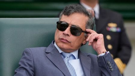 Le prohíben al presidente Gustavo Petro difundir propaganda electoral en redes sociales Ordenan al presidente Gustavo Petro no difundir propaganda electoral en redes sociales