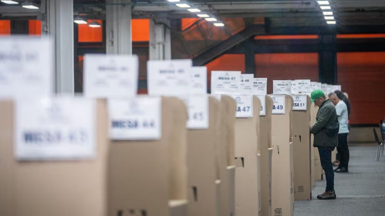 Despliegan 19.000 policías y soldados para garantizar la seguridad electoral en Antioquia