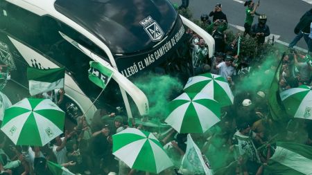 Nacional devuelve las entradas