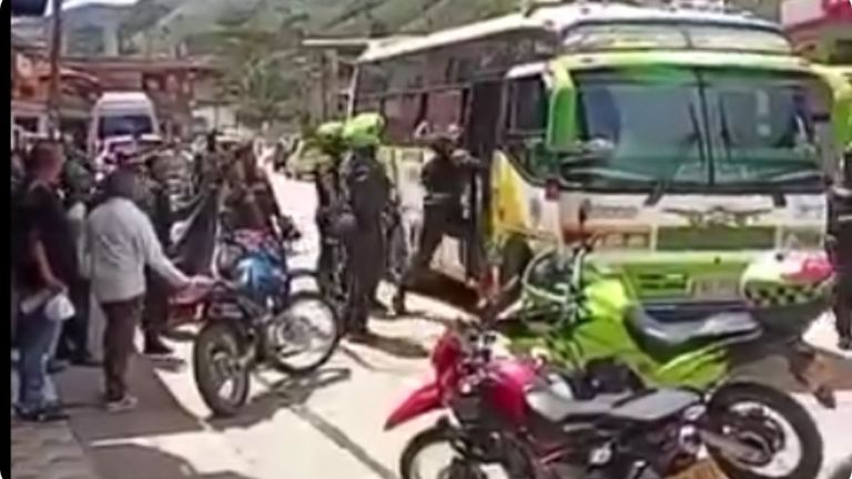 Comunidad habría impedido la captura de alias 'Alejandro', señalado integrante del ELN
