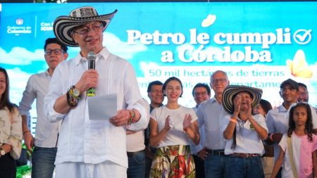 El presidente con mayor aprobación en LATAM es de derecha, mientras que la segunda es de izquierda, ¿y Petro? Presidente Petro