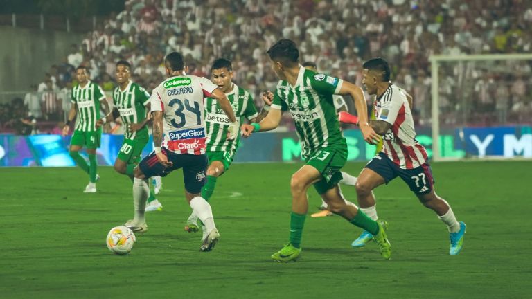 ¡90 minutos por la gloria! Nacional va por el milagro y Junior quiere asegurar la estrella