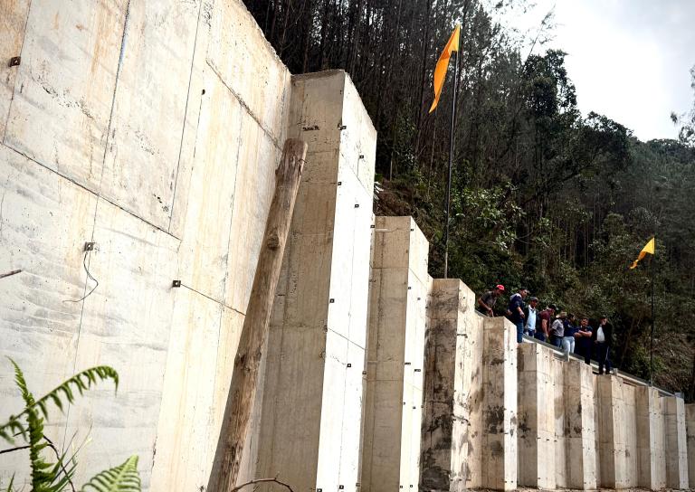 Entregan obra para reducir riesgo de deslizamientos en El Retiro