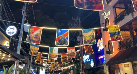 Experiencias inmersivas acercan la fiesta del Mundial a los aficionados en Medellín Experiencias inmersivas acercan la fiesta del Mundial a los aficionados en Medellín