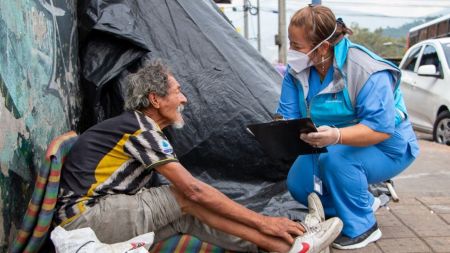 Se está recopilando nueva información sobre habitantes de calle de Medellín para mejorar su atención e inclusión Se está recopilando nueva información sobre habitantes de calle de Medellín para mejorar su atención e inclusión