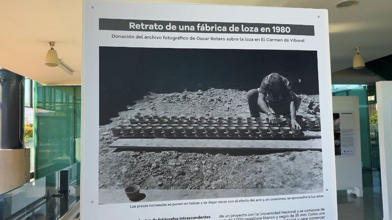 La historia de la cerámica de El Carmen de Viboral llega a Medellín con una exposición fotográfica