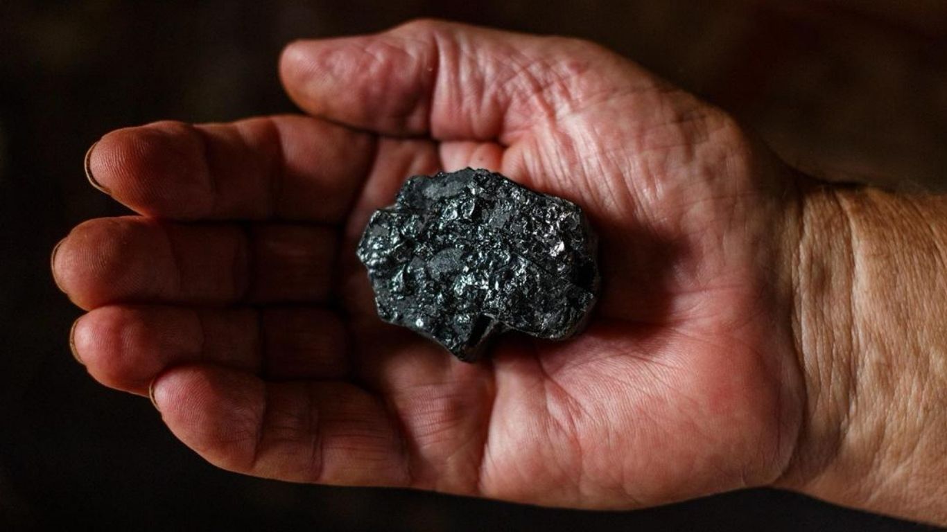 Solo uno de cada 20 mineros artesanales cuenta con seguridad social, según estudio