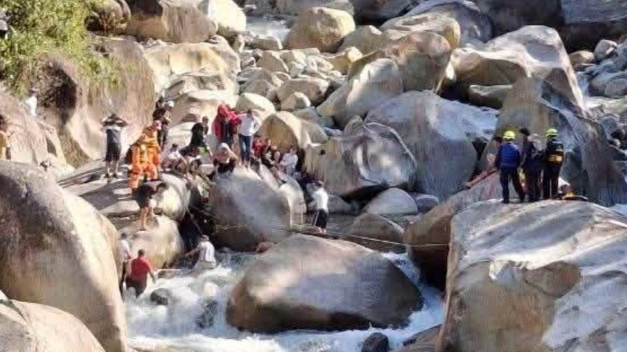 Después de la  intensa búsqueda, rescatan el cuerpo de hombre de 39 años que cayó al río Cocorná