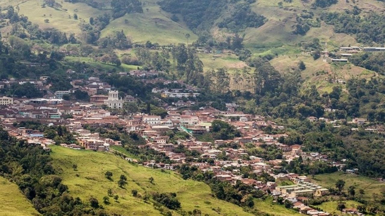 Rubén Darío, José Fernando y Brayan Stiven: las víctimas de los recientes ataques en Titiribí