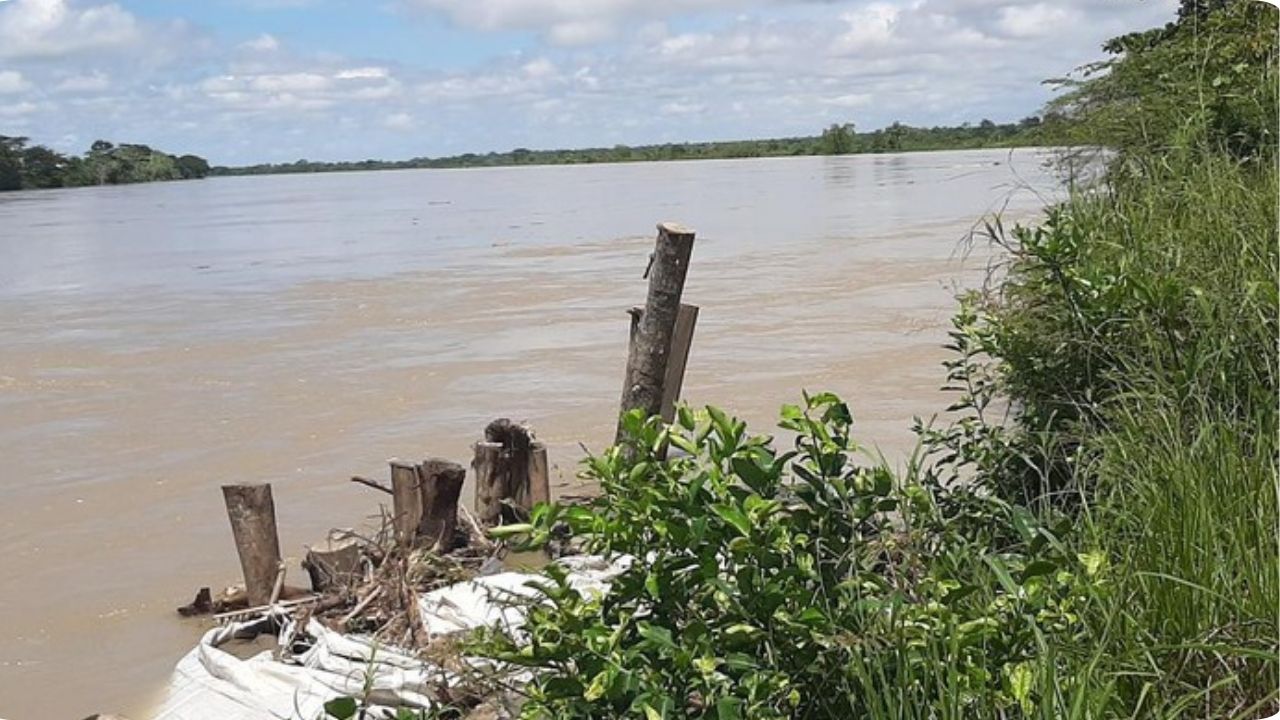 Accidente en el río Cauca: una chalupa y una canoa chocaron cerca de Nechí