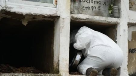 Exhuman 13 cuerpos en cementerios de Urabá y avanza la búsqueda de más de 300 desaparecidos en Turbo