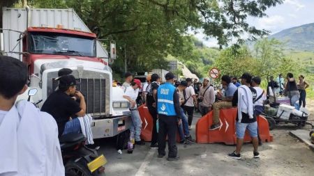 Levantan protestas de mineros en la Troncal de Occidente luego de varias horas de protesta
