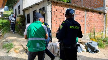 Alcaldía de Medellín intensifica controles en Castilla por nuevas construcciones irregulares