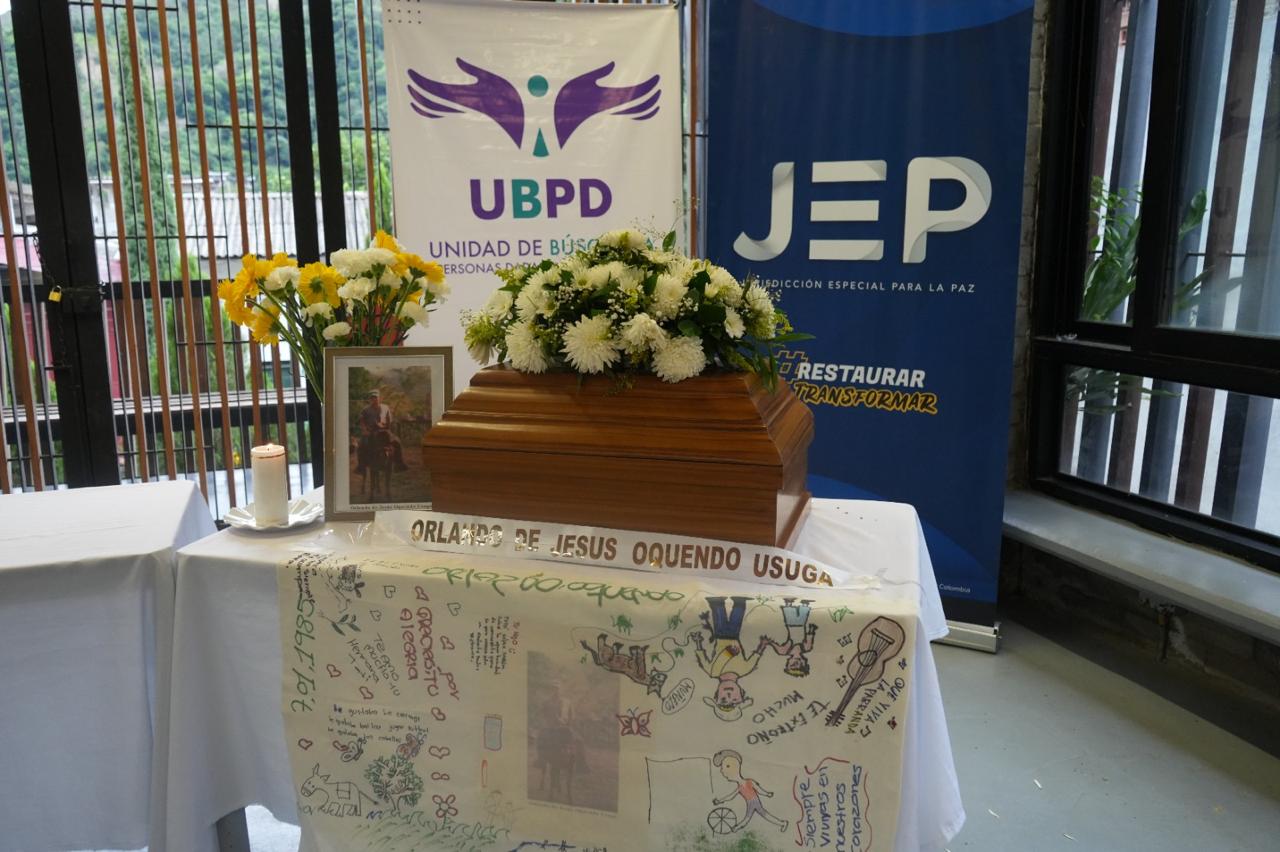 Cuatro familias dieron sepultura a sus seres queridos tras más de 20 años de búsqueda en Antioquia 1 Cuatro familias dieron sepultura a sus seres queridos tras más de 20 años de búsqueda en Antioquia