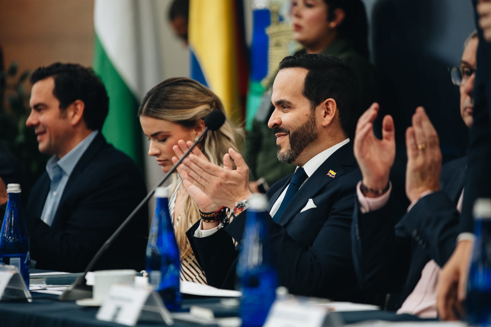 ¿Qué pasará con las obras? Los acuerdos luego del empalme regional entre el gobierno de Abelardo y Antioquia