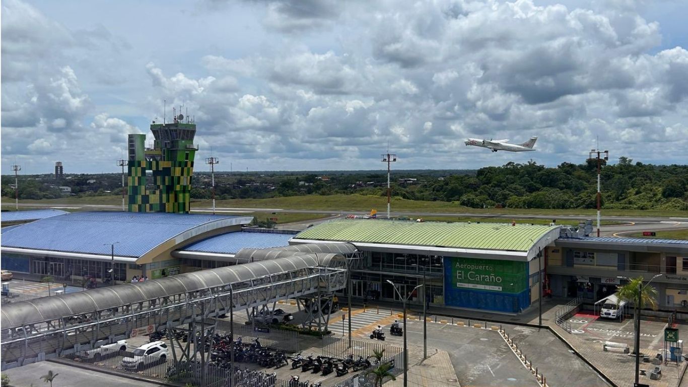 La Aeronáutica Civil anuncia reapertura de aeropuertos tras el terremoto: así está la operación aérea
