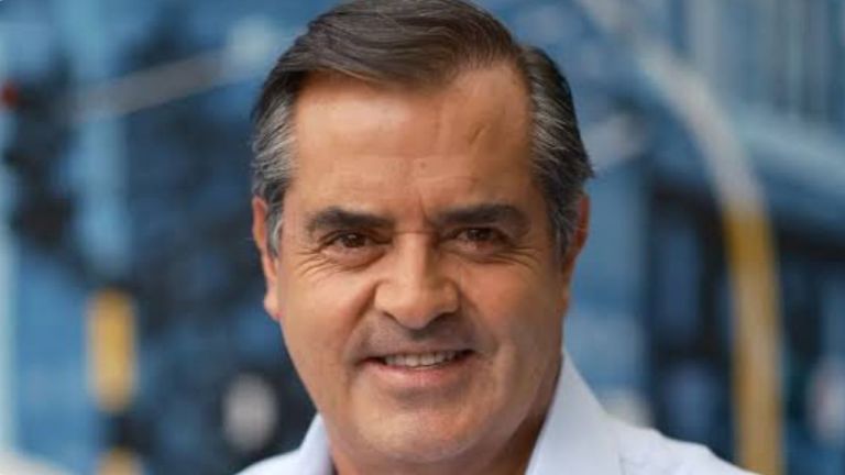 En nuevo pronunciamiento, Rafael Poveda rechaza amenazas y explica su postura sobre el derecho a la réplica En nuevo pronunciamiento, Rafael Poveda rechaza amenazas y explica su postura sobre el derecho a la réplica