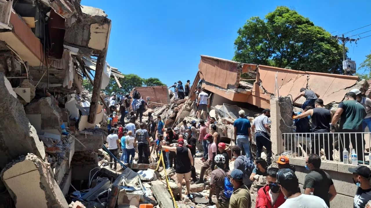Terremoto deja 181 fallecidos, 2.595 heridos y 195 desaparecidos: De la Espriella anuncia alivios en servicios públicos por tres meses