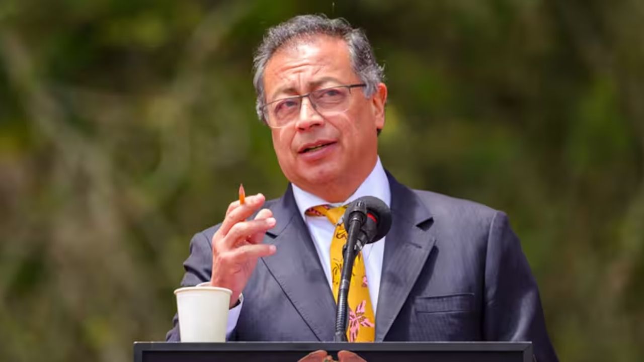 Gustavo Petro solicitó autorización para salir de Colombia por "compromisos personales, sociales, políticos y académicos"