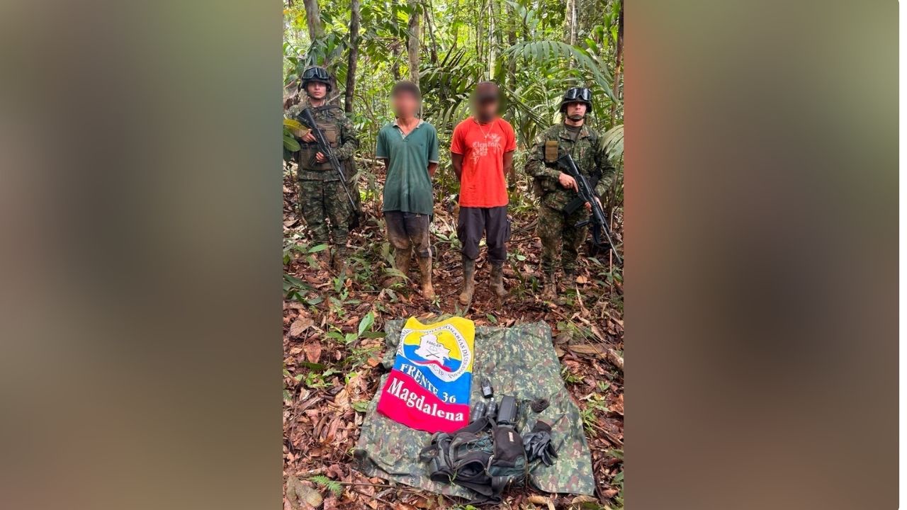 Integrantes de grupos armados se sometieron al Ejército y entregaron armas en Anorí