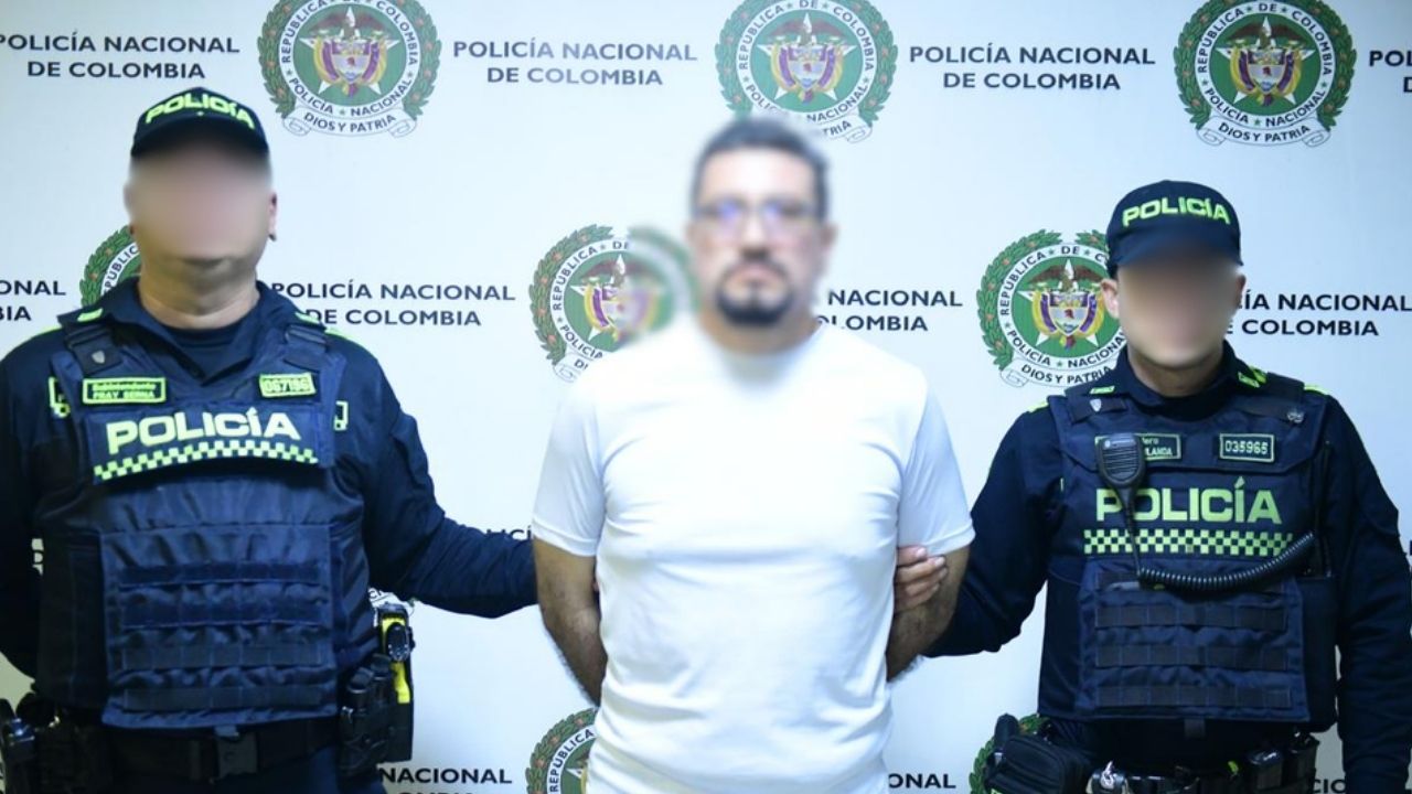 Capturan en Medellín a mexicano buscado por homicidio de su esposa, tenía circular roja de Interpol