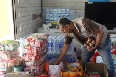 Medellín ya lleva más de 178 toneladas de alimentos para las familias afectadas por el terremoto WhatsApp Image 2026 08 14 at 11.26.49 AM