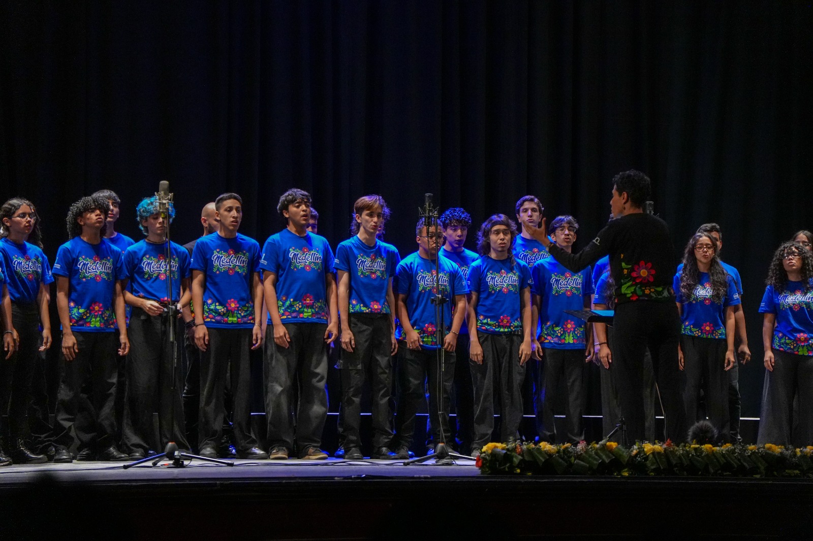 De Medellín a Quito: 50 jóvenes paisas llevaron su música a un festival internacional