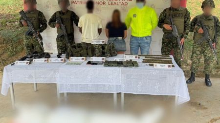 Operaciones militares en El Bagre dejan un muerto y cuatro capturados del Clan del Golfo Operaciones militares en El Bagre dejan un muerto y cuatro capturados del Clan del Golfo