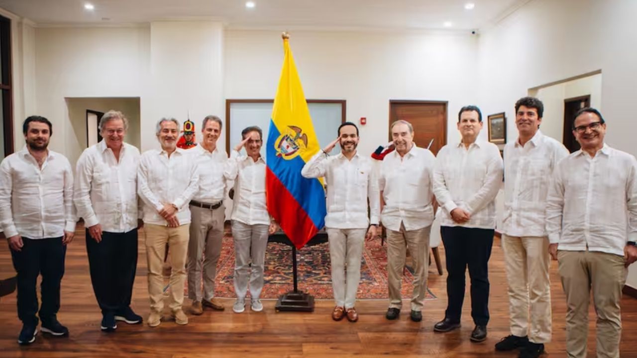 Presidente Abelardo De La Espriella presenta 13 acuerdos para la reconstrucción del Chocó en cumbre de Quibdó
