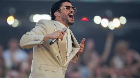 Bad Bunny gana su primer Emmy por su espectáculo de medio tiempo del Super Bowl Bad Bunny gana su primer Emmy por su espectáculo de medio tiempo del Super Bowl