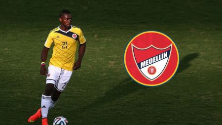 Jackson Martínez vuelve del retiro y firma hasta final de año con el Deportivo Independiente Medellín Jackson Martínez vuelve del retiro y firma hasta final de año con el Deportivo Independiente Medellín