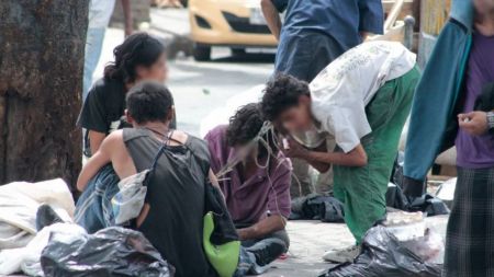 Medellín acompaña a personas en situación de calle: 8.142 atendidas con servicios de salud, higiene y resocialización Medellín acompaña a personas en situación de calle: 8.142 atendidas con servicios de salud, higiene y resocialización