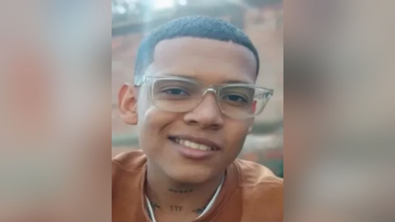 John Estiben está desaparecido, lo están buscando desde el 14 de septiembre en Medellín: ¿lo ha visto?