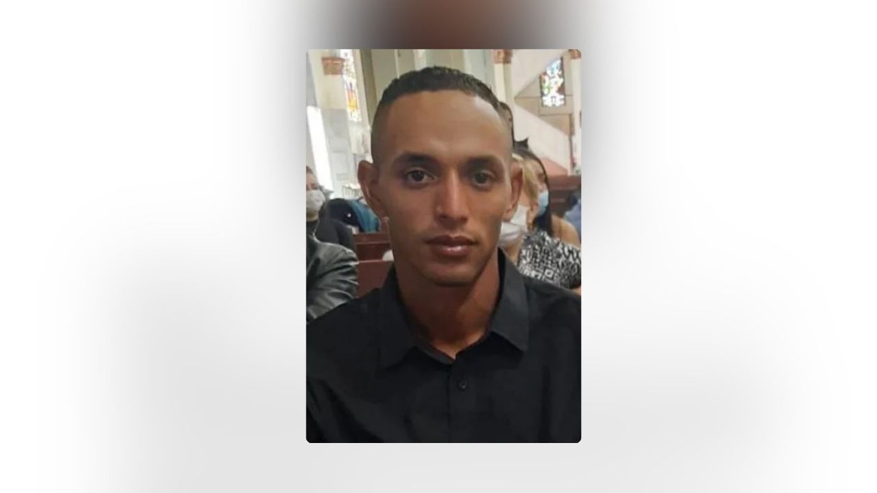 Autoridades buscan a Nic Esloder Torres Cano, desaparecido en Puerto Berrío