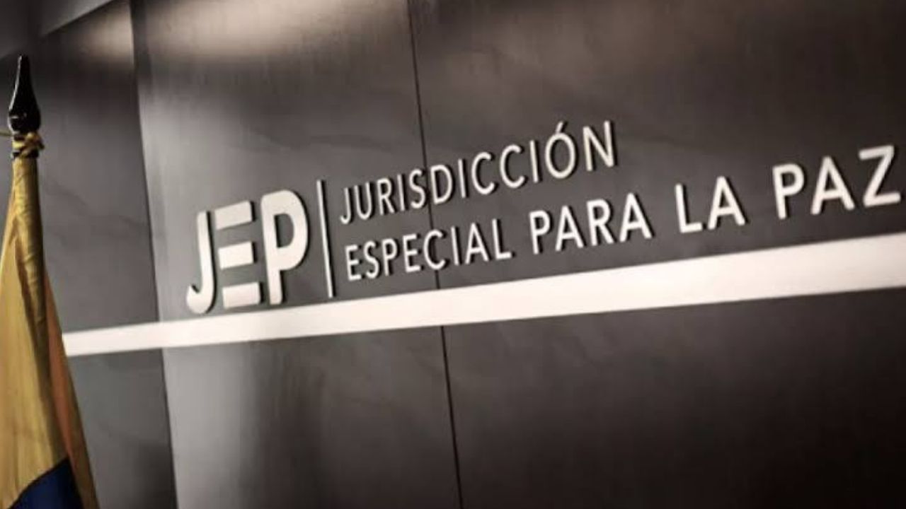 Así están las cifras y los argumentos del debate presupuestal entre el Gobierno y la JEP
