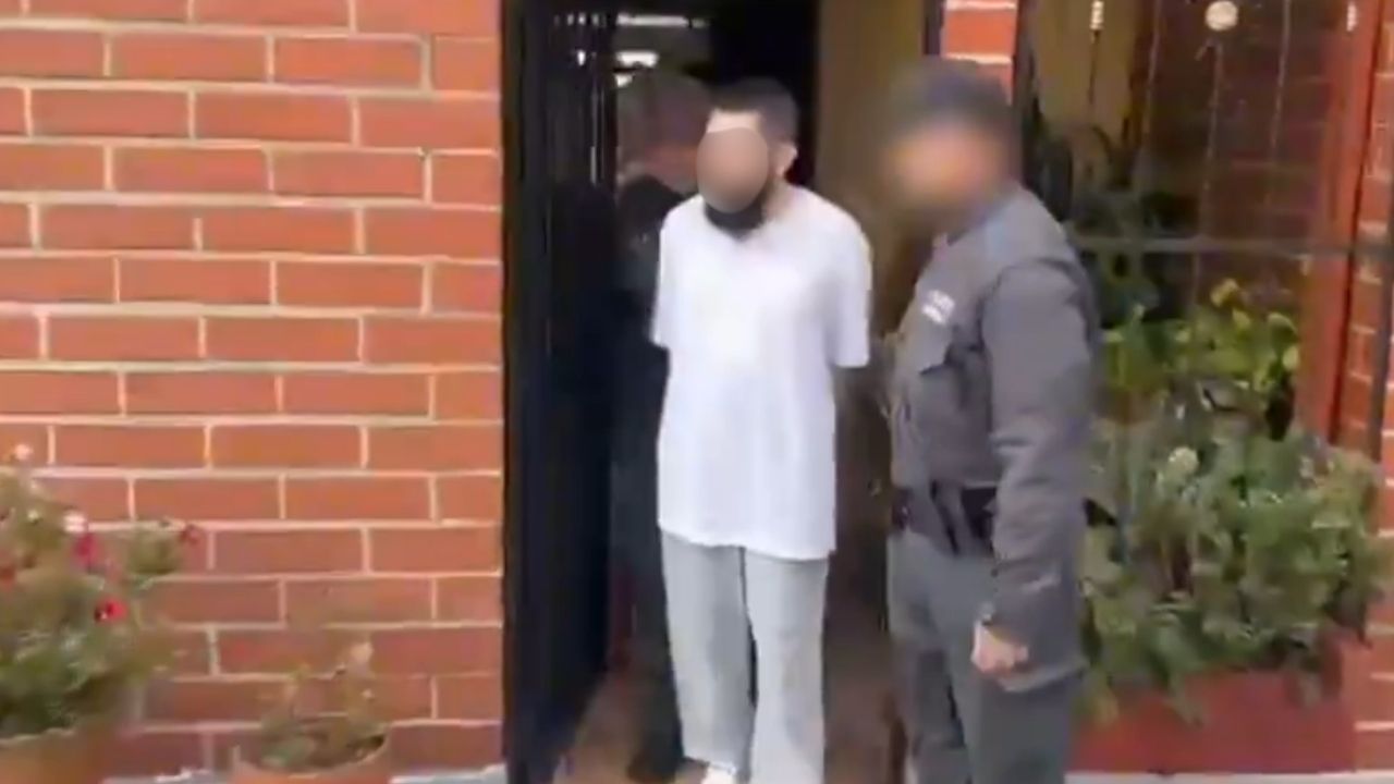Así cayó el hombre que habría usado más de 500 perfiles para perseguir a mujeres en Sabaneta y Envigado