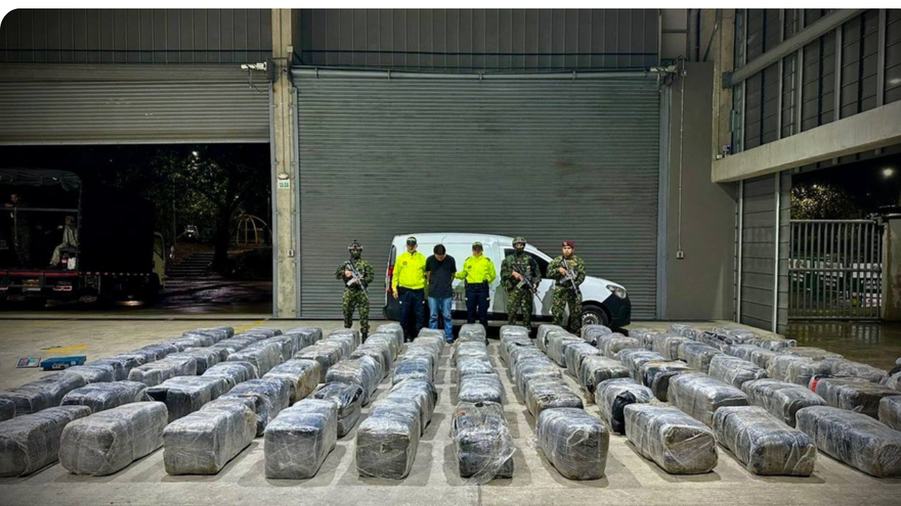 Cayeron cerca de tres toneladas de marihuana en Bello en menos de 24 horas