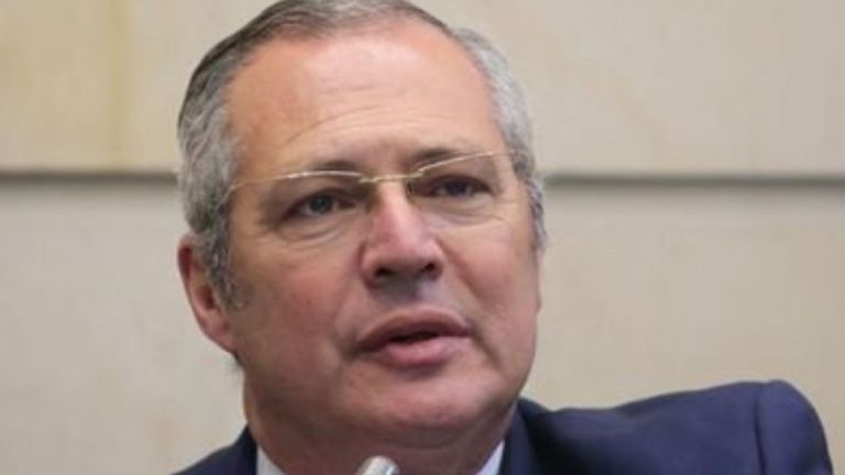¿Muerte política a Iván Name? El tribunal decreta la pérdida de su investidura ¿Muerte política a Iván Name? El tribunal decreta la pérdida de su investidura