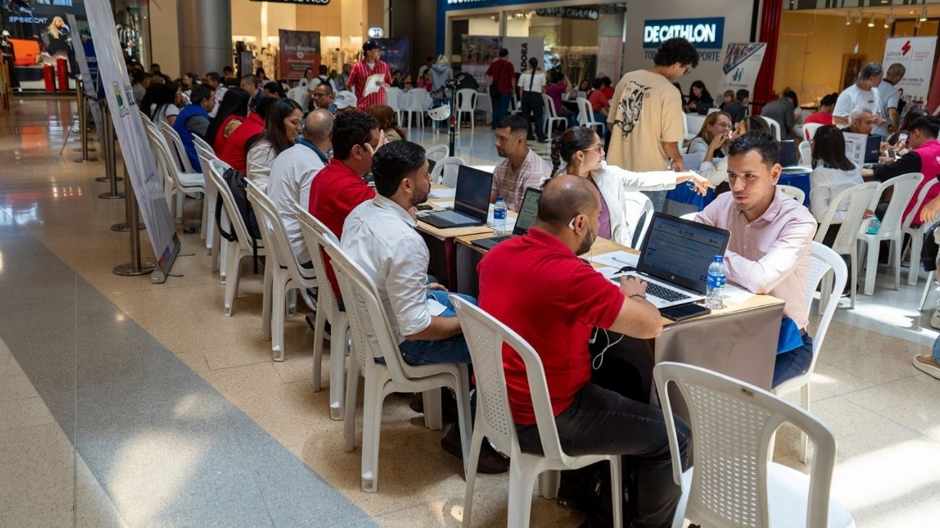 ¿Busca empleo? Más de 200 vacantes estarán disponibles en Bello