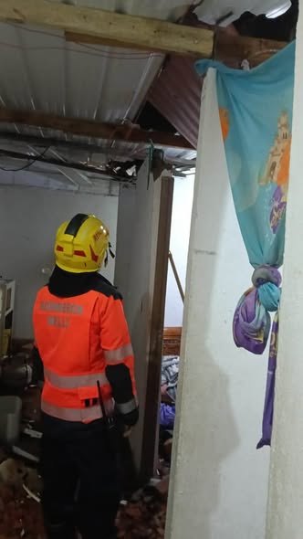 Fuertes lluvias en Bello dejan inundaciones, colapsos y vías afectadas: esto es lo que se sabe 1 Fuertes lluvias en Bello dejan inundaciones, colapsos y vías afectadas: esto es lo que se sabe