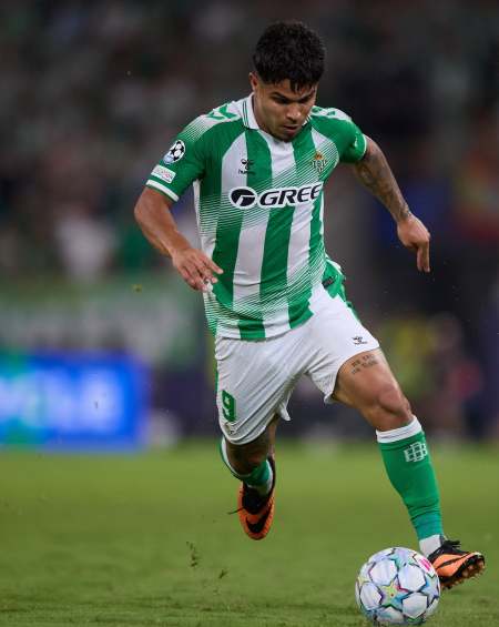 El ´Cucho Hernández´ entró a la lista de colombianos goleadores en Champions League El ´Cucho Hernández´ entró a la lista de colombianos goleadores en Champions League