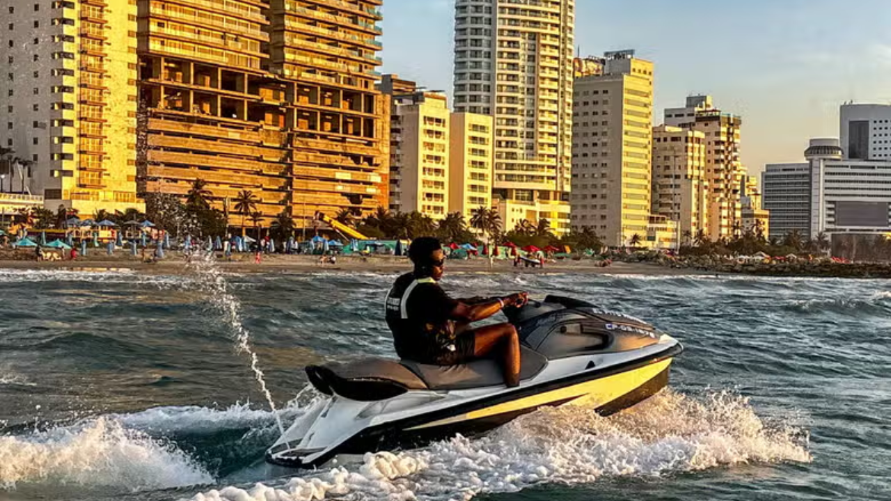 Joven antioqueño de 18 años murió en accidente con motos acuáticas en Cartagena 1 Joven antioqueño de 18 años murió en accidente con motos acuáticas en Cartagena