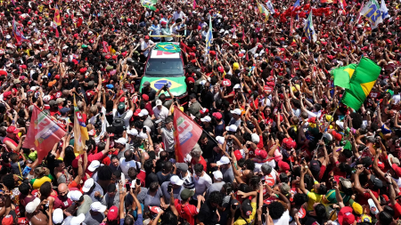 La izquierda salió victoriosa en Brasil, Lula da Silva es reelegido presidente y asumirá su cuarto mandato La izquierda salió victoriosa en Brasil, Lula da Silva es reelegido presidente y asumirá su cuarto mandato