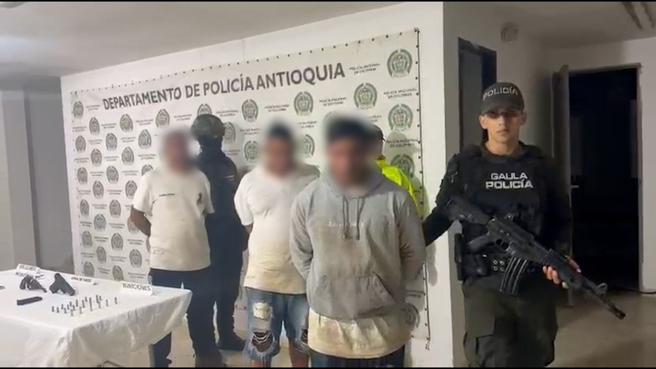 Policía libera a un ciudadano y captura a tres hombres por presunto secuestro en Caucasia