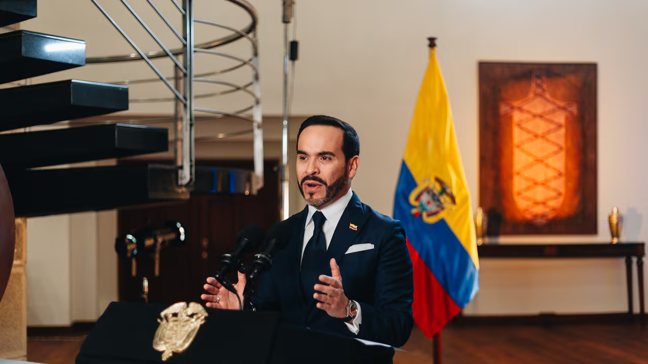 Abelardo de la Espriella anunció nuevas iniciativas y modificaciones para el futuro, ¿cuáles fueron los cambios?
